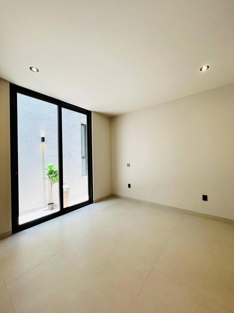 BEAUTIFUL HOME IN ALTOZANO