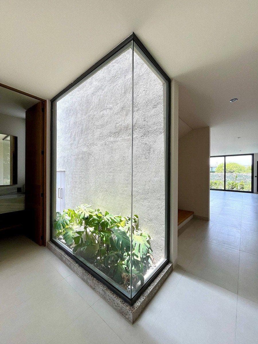 BEAUTIFUL HOME IN ALTOZANO