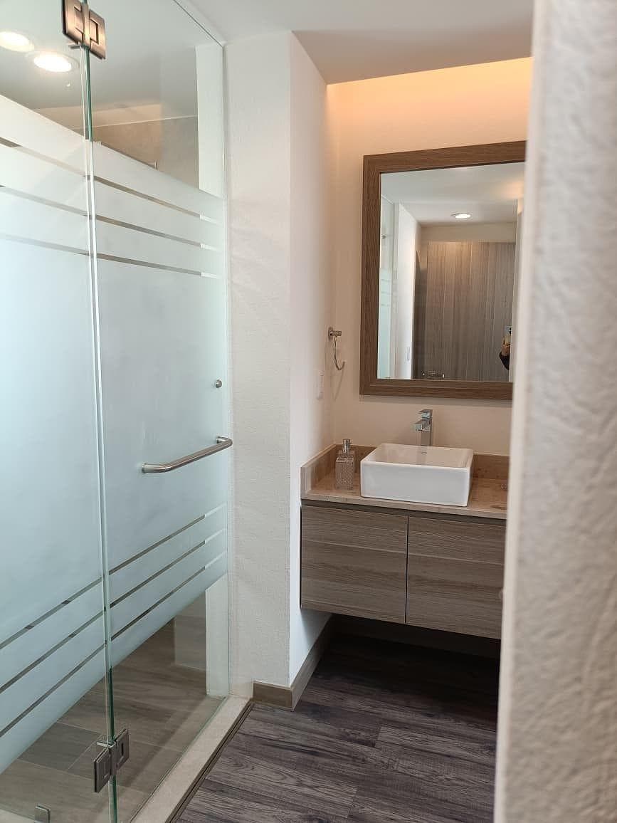 Apartment for sale in Loma Dorada with a view of Los Arcos
