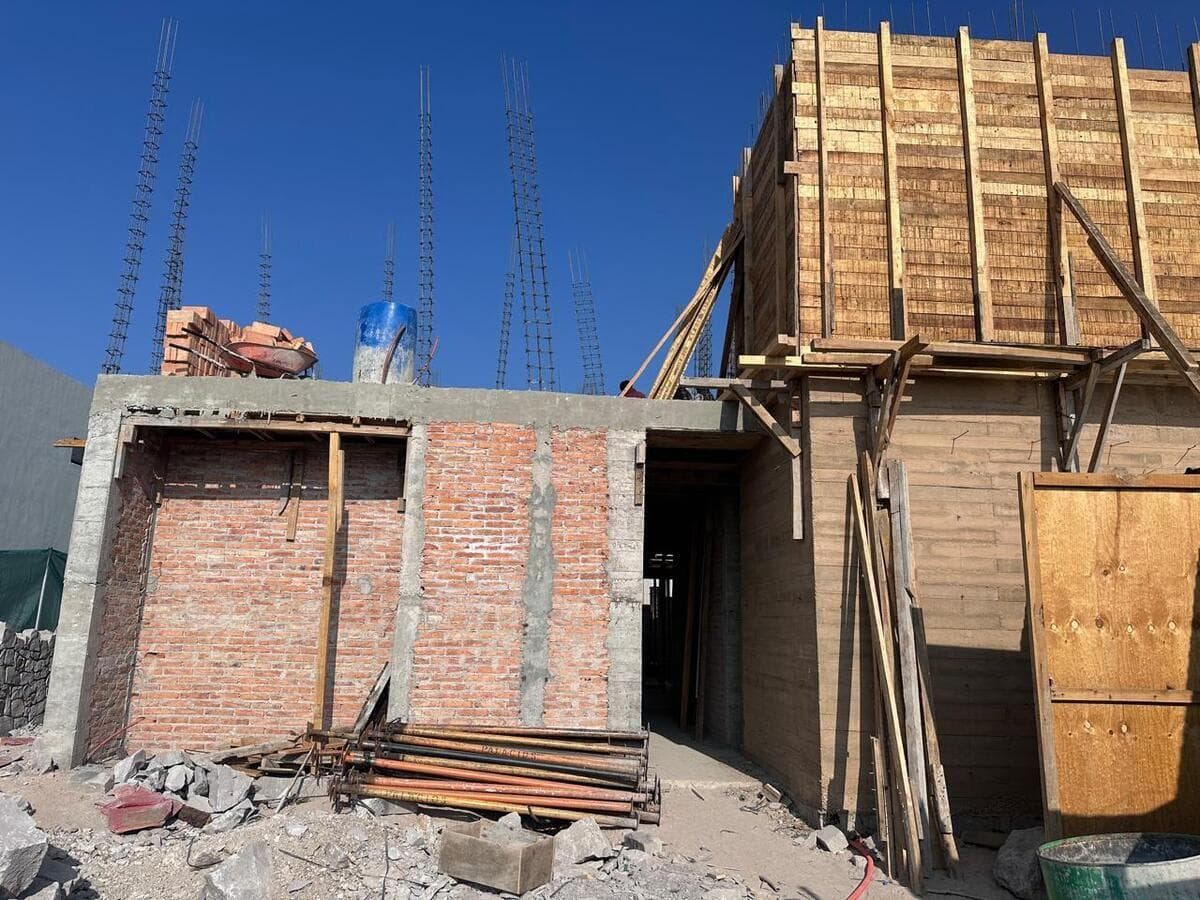 Exclusive Luxury Residence Now Available for PRE-SALE! IN ALTOZANO