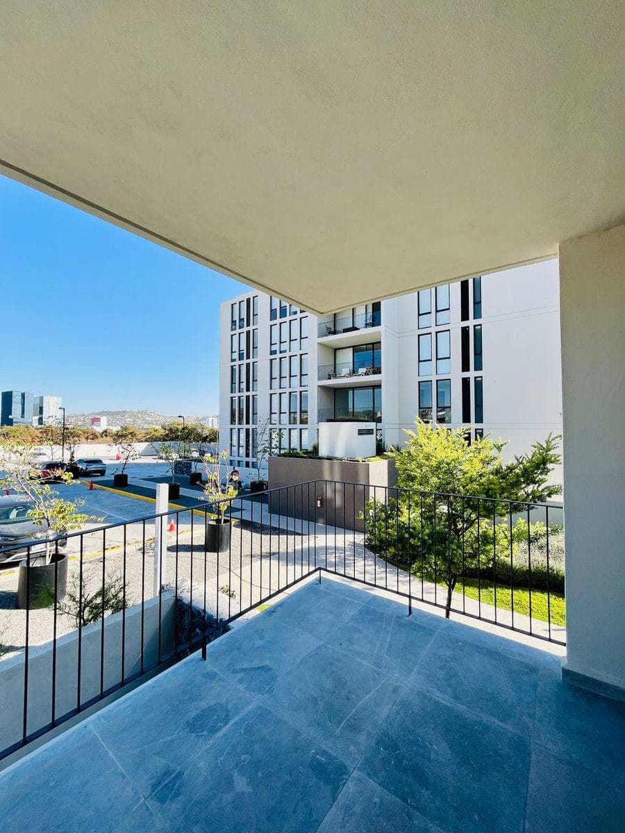 BEAUTIFUL SOPHIA APARTMENT