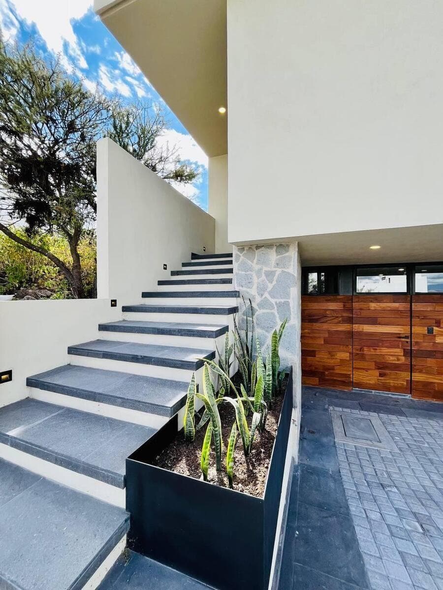 DESIGNER HOME FOR SALE