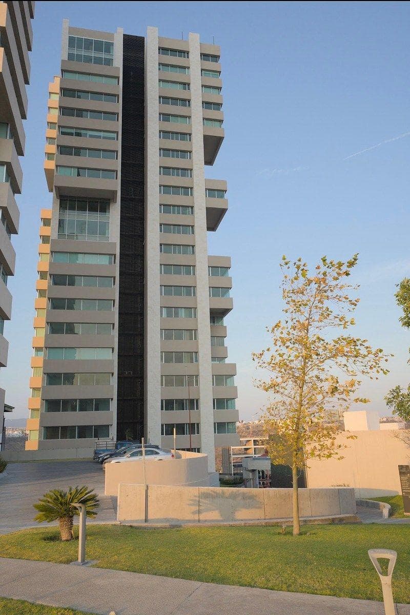 Apartment for Rent at Montebello Towers Milenio