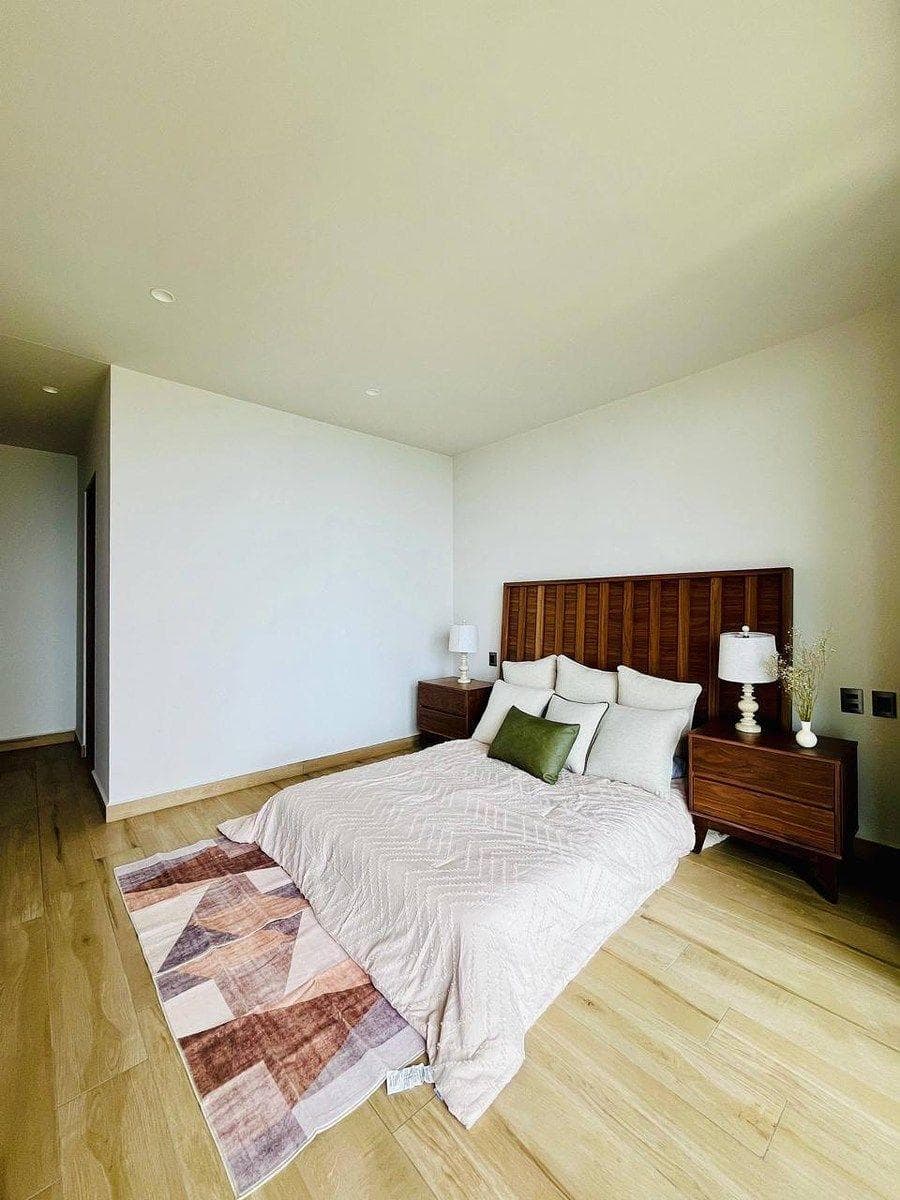 Luxury Royal View Apartment for Rent
