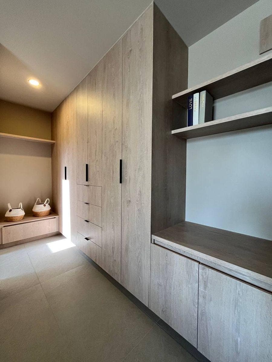 STUNNING HOME IN ALTOZANO