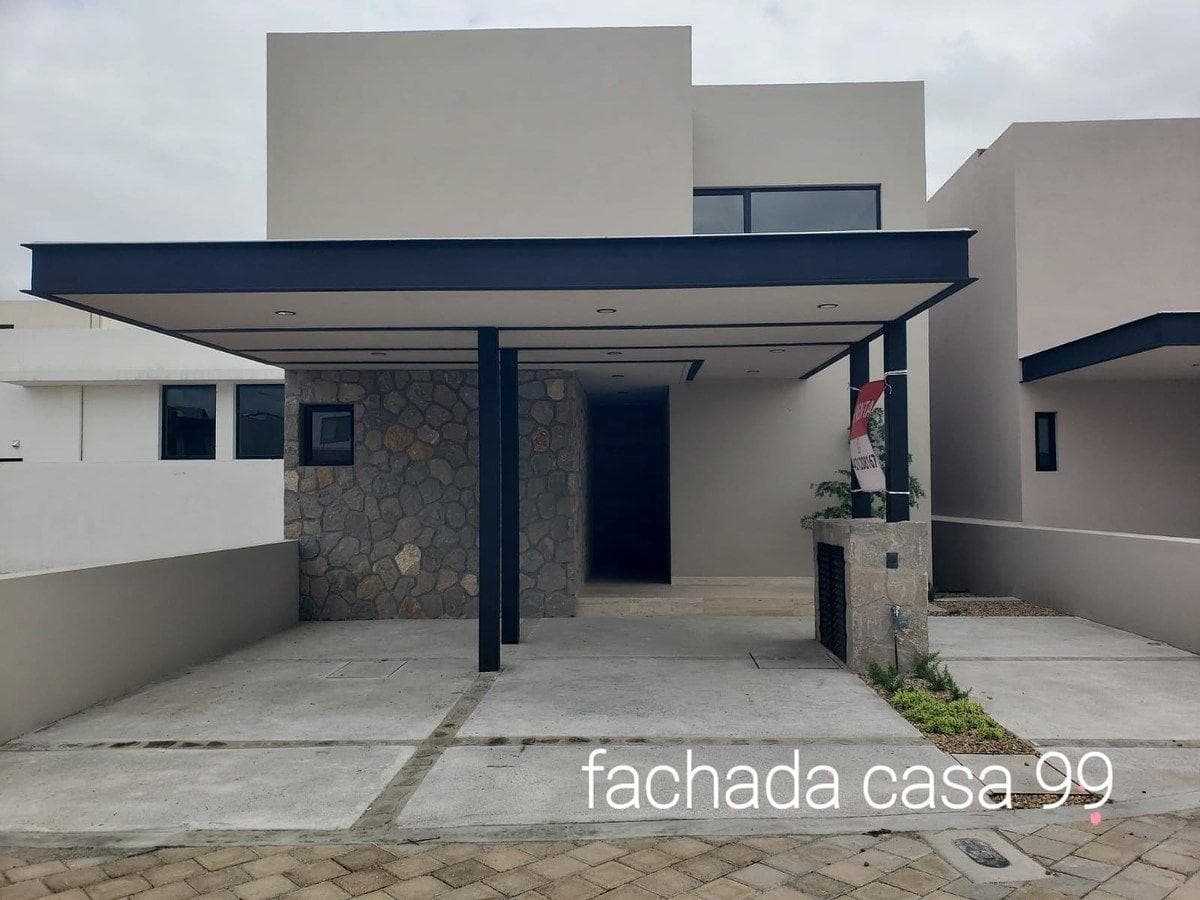Beautiful house for rent in Carlota