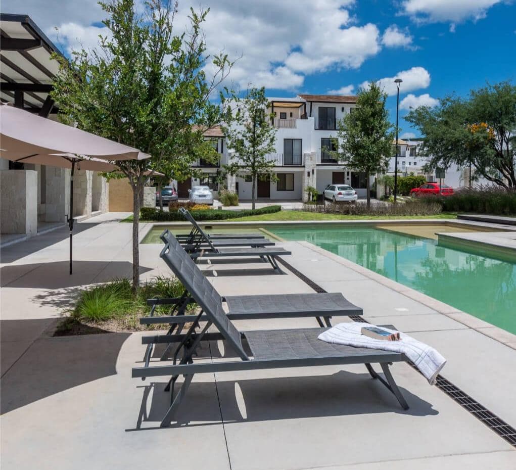 House for Rent with Garden and Pool in Torre de Piedra Gran Reserva, El Salitre