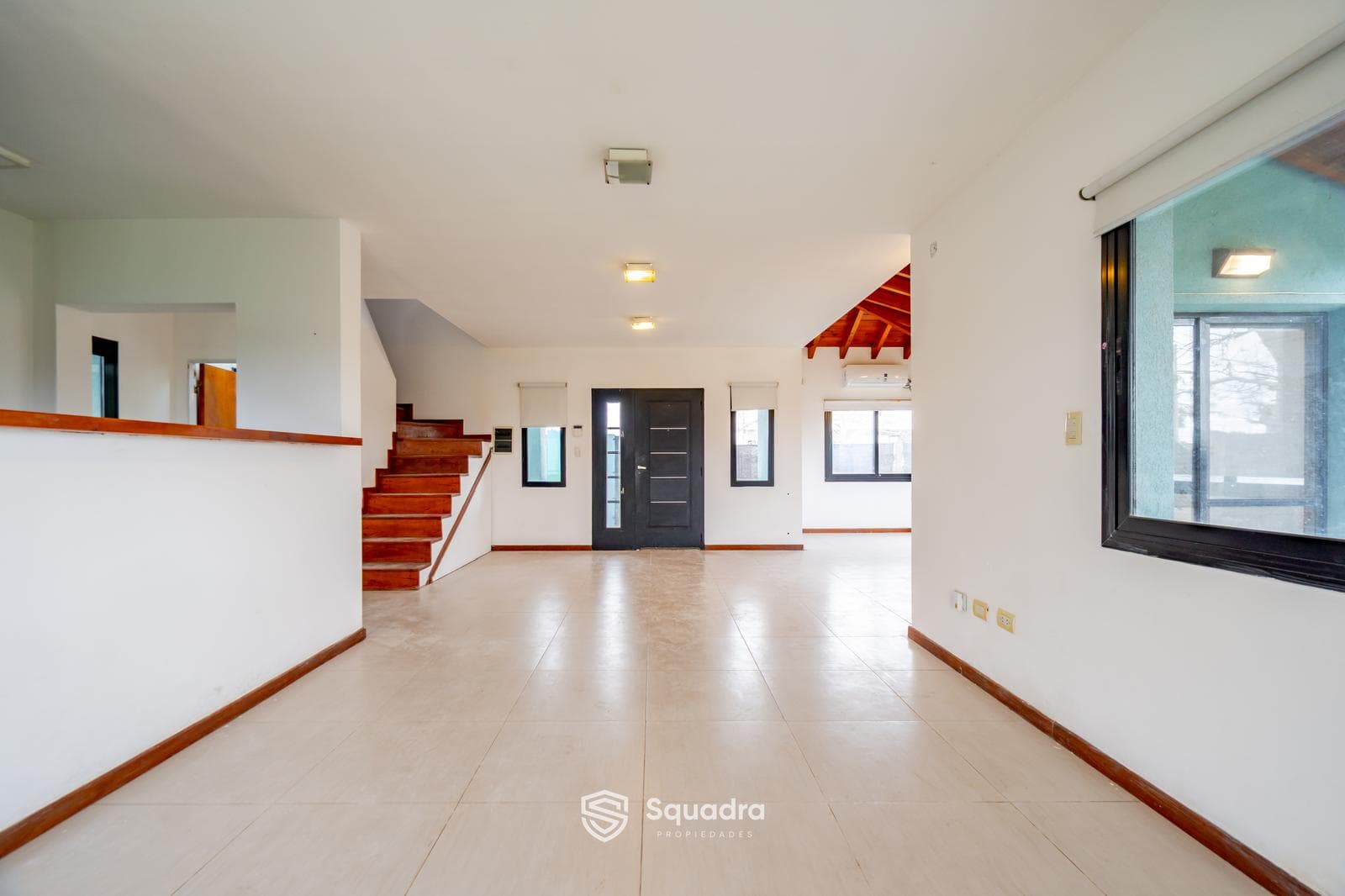 FOR SALE - Brand-new house with a yard - Tierra de Sueños 3 neighborhood, Roldán.