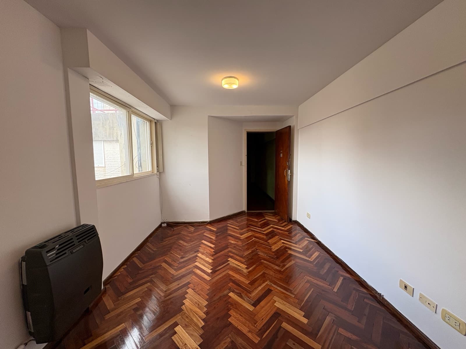 Apartment - Downtown