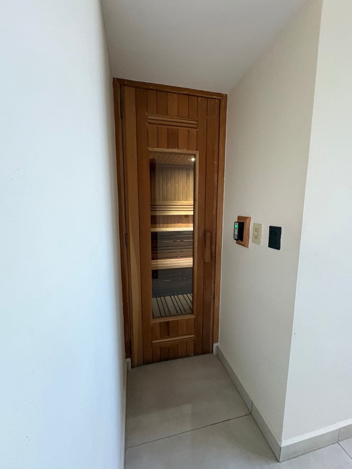 Apartment for Sale on Prol. La Luna