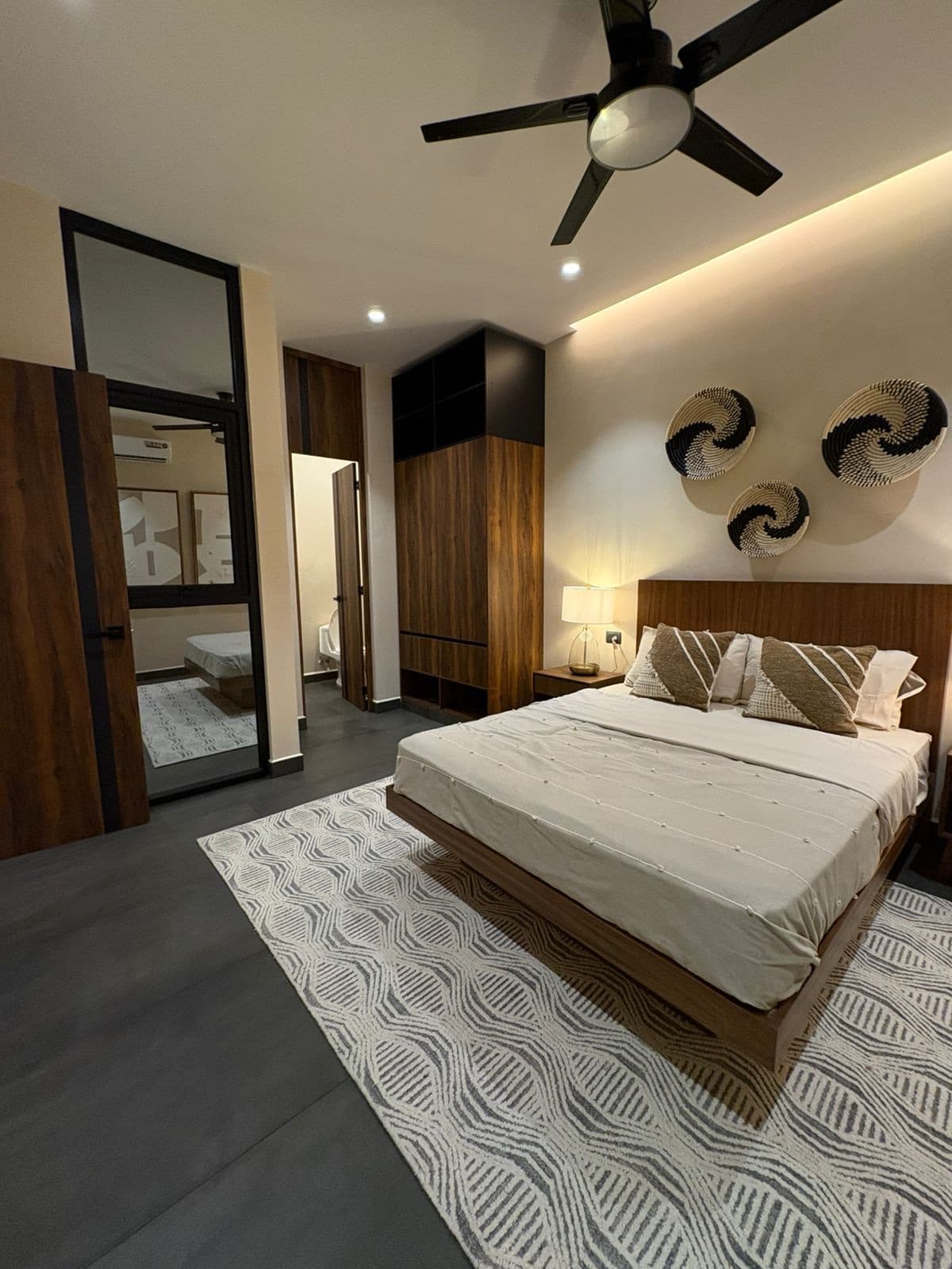 Apartment for Sale on Prol. La Luna