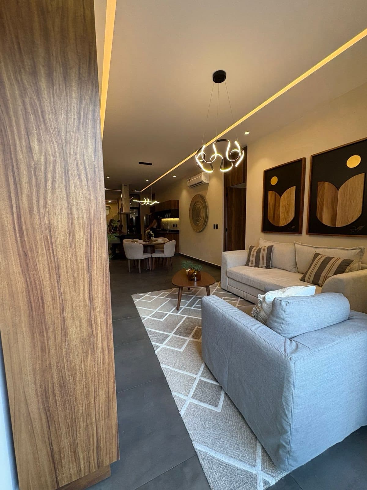 Apartment for Sale on Prol. La Luna