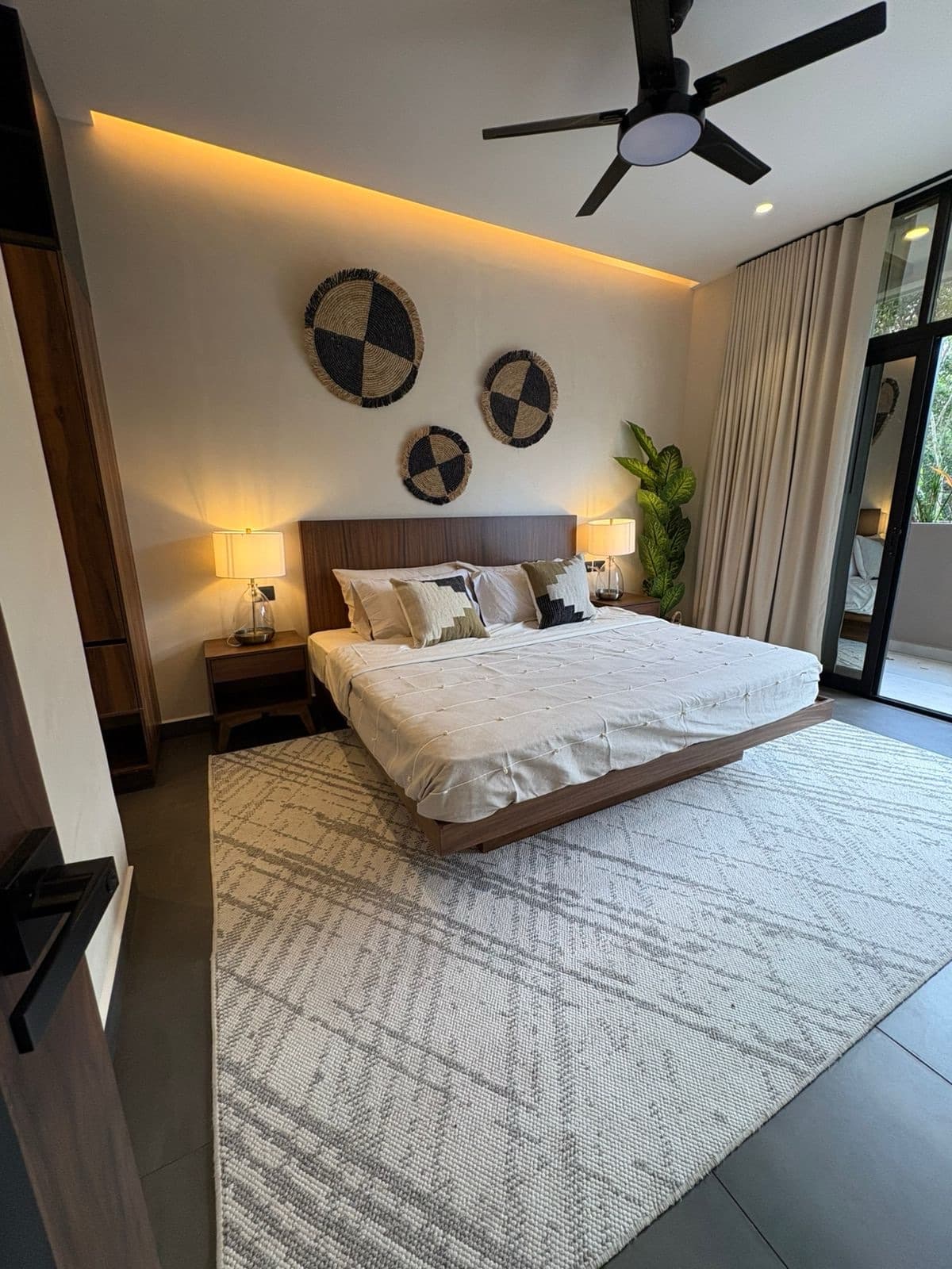 Apartment for Sale on Prol. La Luna