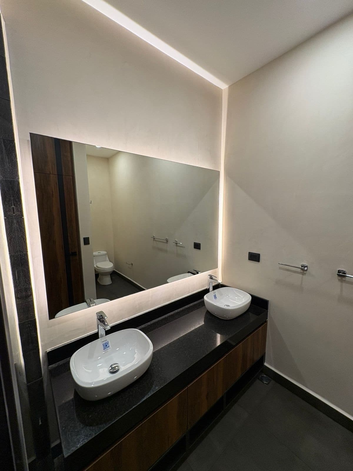 Apartment for Sale on Prol. La Luna