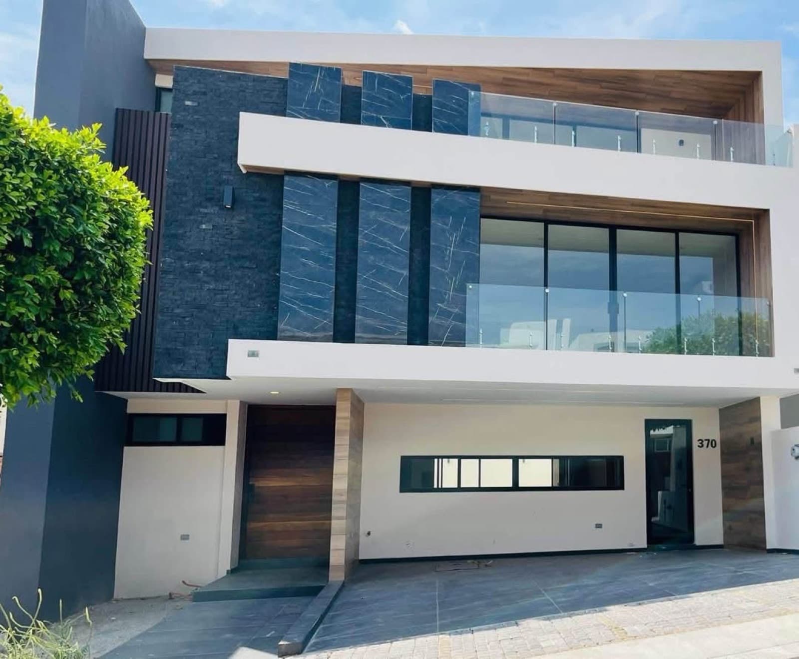 House - Lomas 1