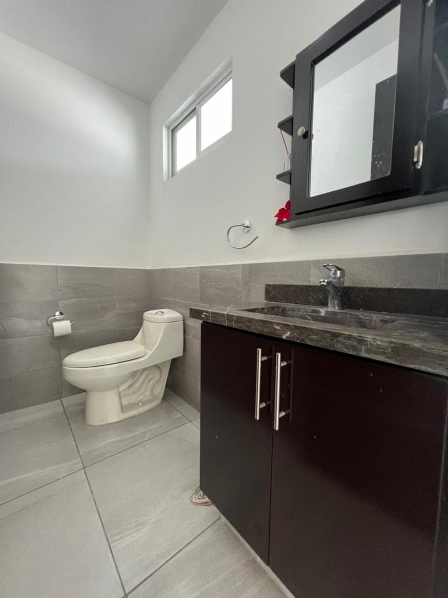 House for Rent in LA CARCAÑA