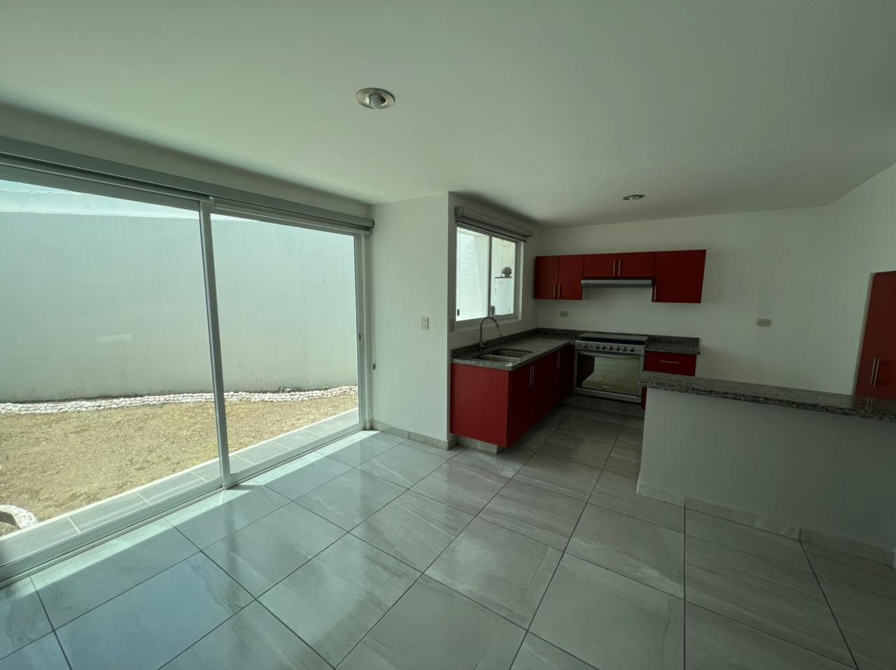 House for Rent in LA CARCAÑA