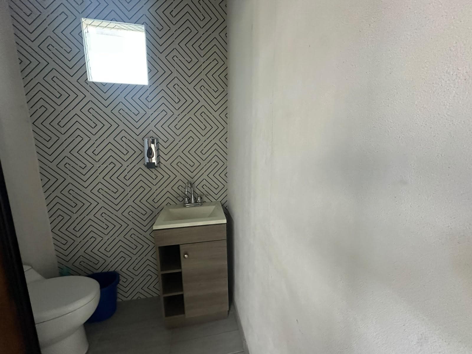 Office for Rent - Santiago Momoxpan - Puebla