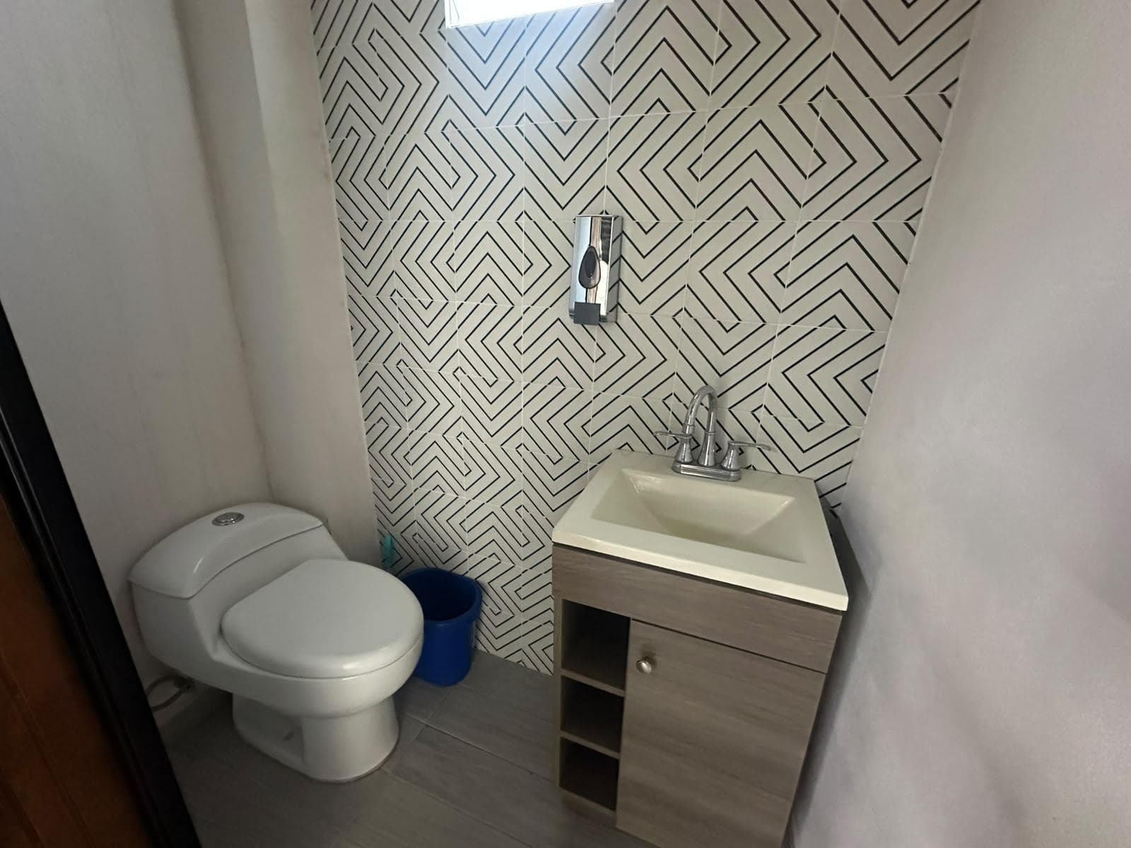 Office for Rent - Santiago Momoxpan - Puebla