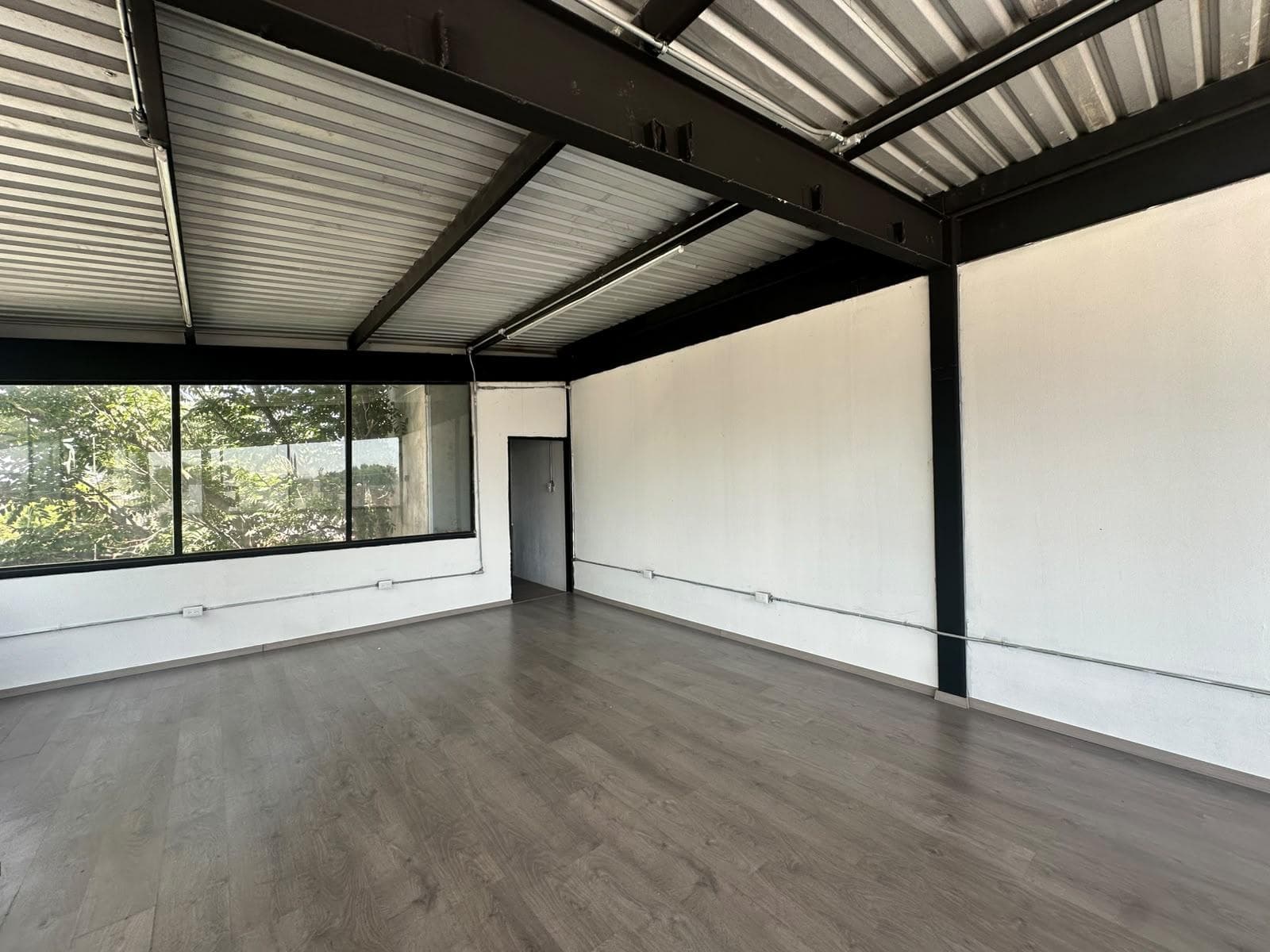 Office for Rent - Santiago Momoxpan - Puebla