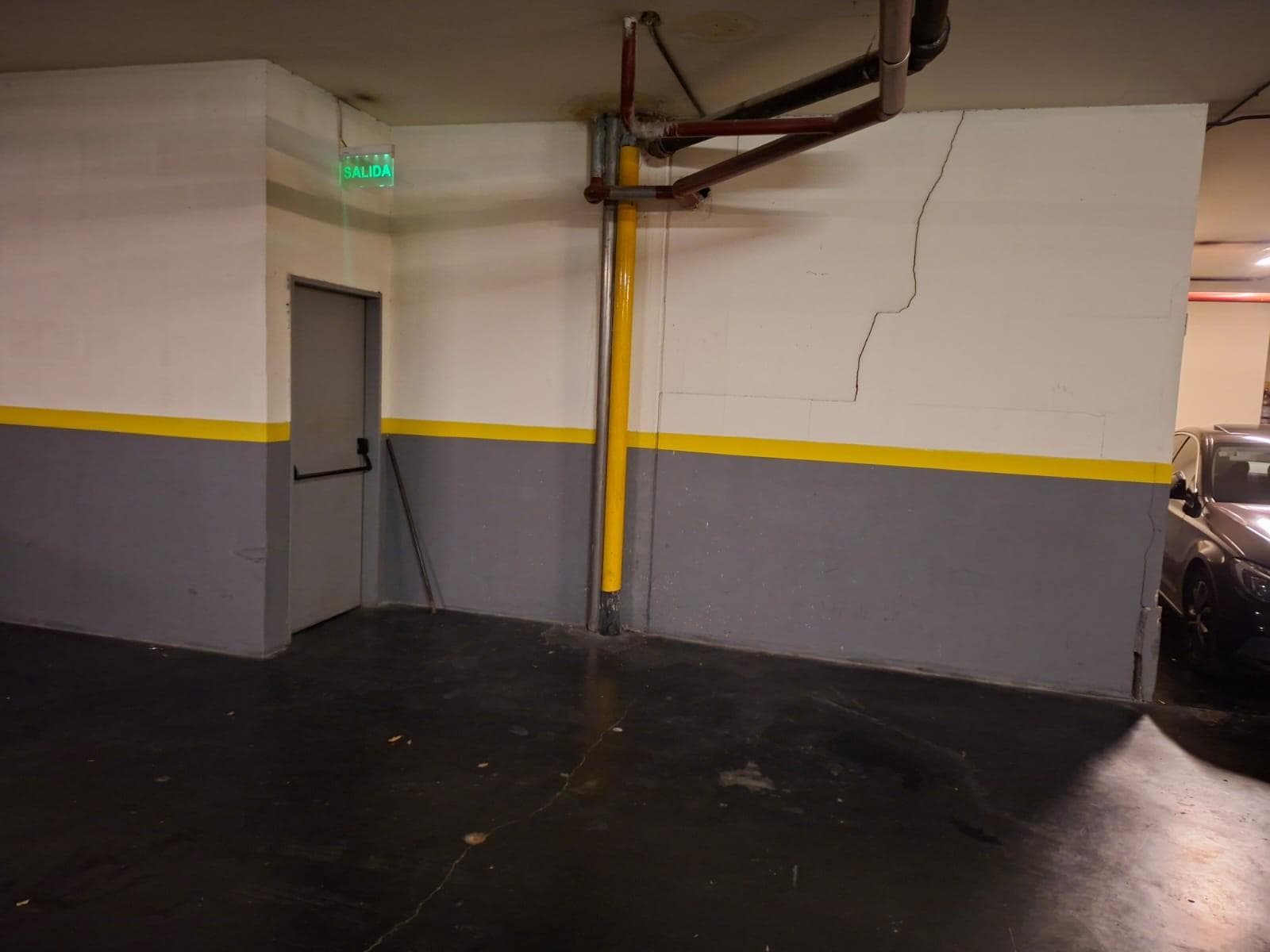 FOR SALE: LOT OF 6 GARAGES IN MADERO PLAZA, PUERTO MADERO—A GREAT OPPORTUNITY FOR INVESTORS