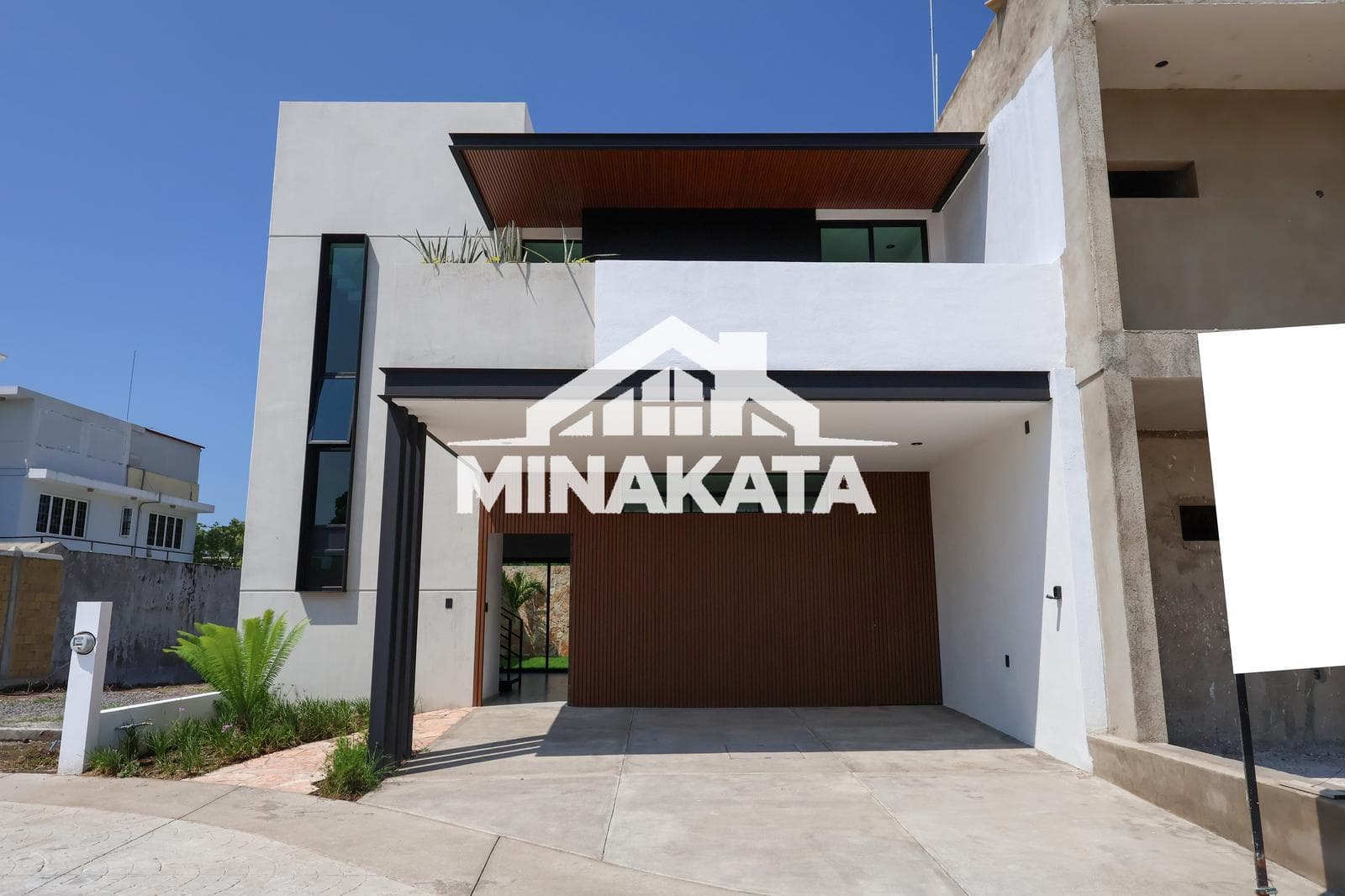 House in Ethereum Coto Privado