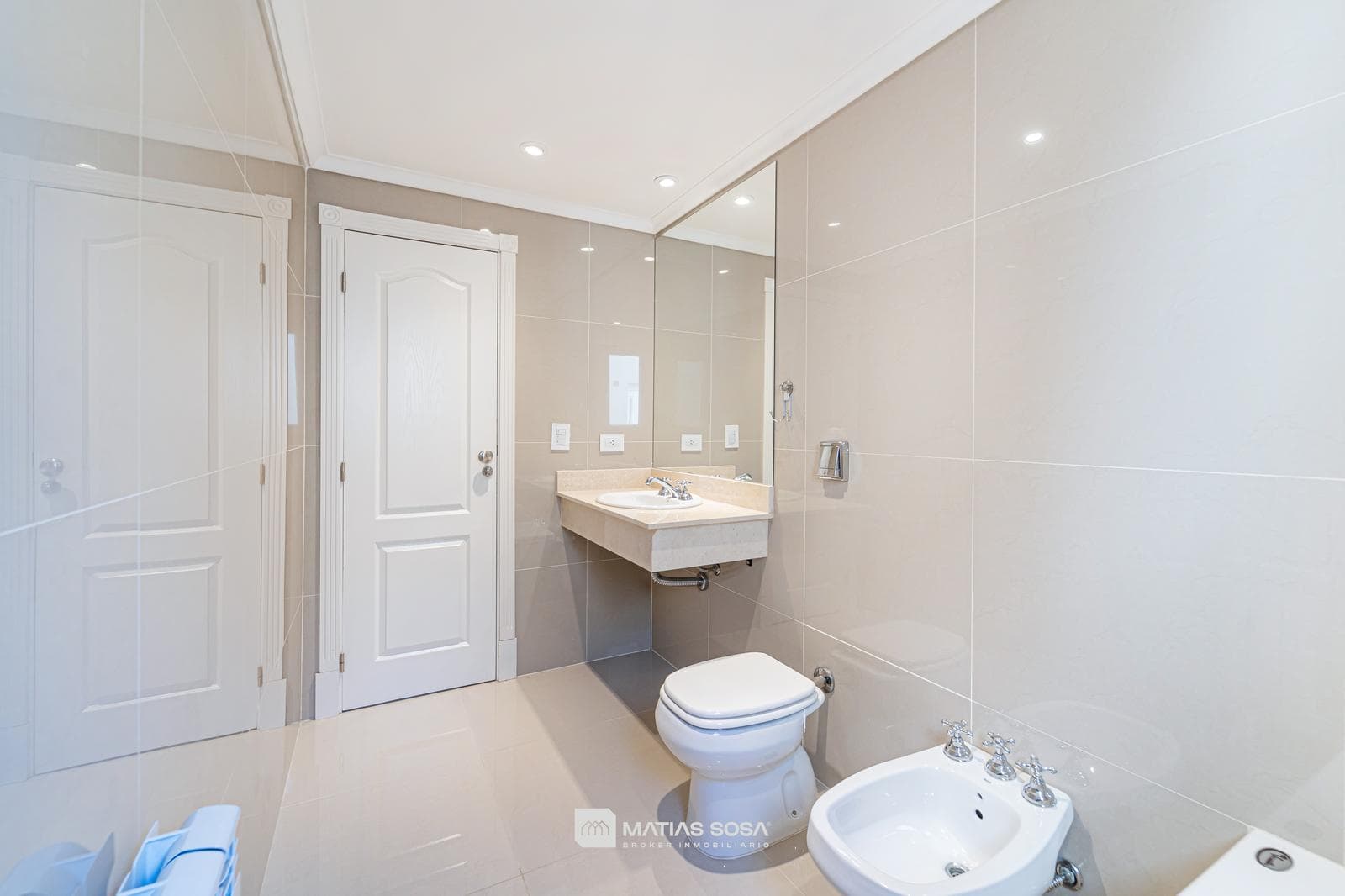 Apartment - Dumbledor Villa Lobos - 3 rooms - Double garage - Los Troncos