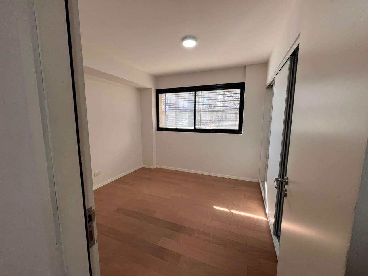 FOR RENT - 2-Bedroom Apartment with Garage - Downtown, Rosario