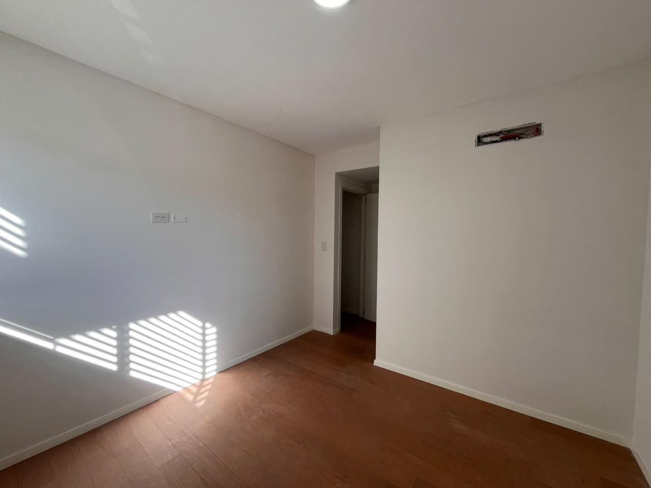FOR RENT - 2-Bedroom Apartment with Garage - Downtown, Rosario