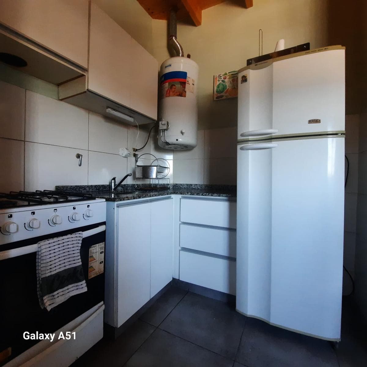 2-Bedroom Apartment for Rent in the Inka Neighborhood