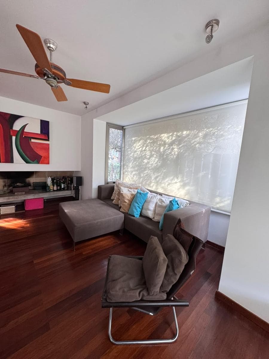 4-Bedroom House with Garages, Pool, and BBQ Area - Fisherton