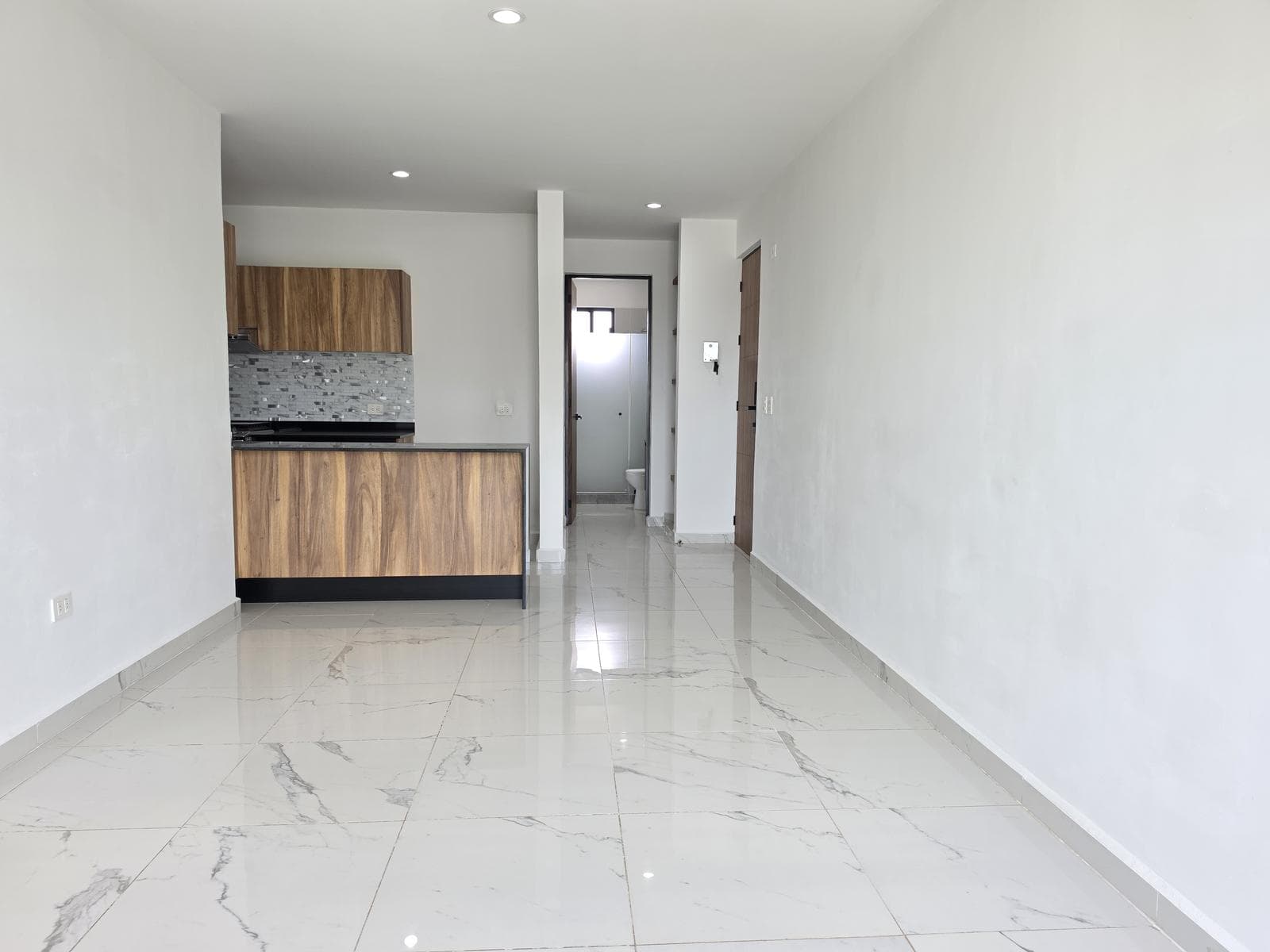 DEPARTAMENTO EN RENTA ASTORIA CANCÚN