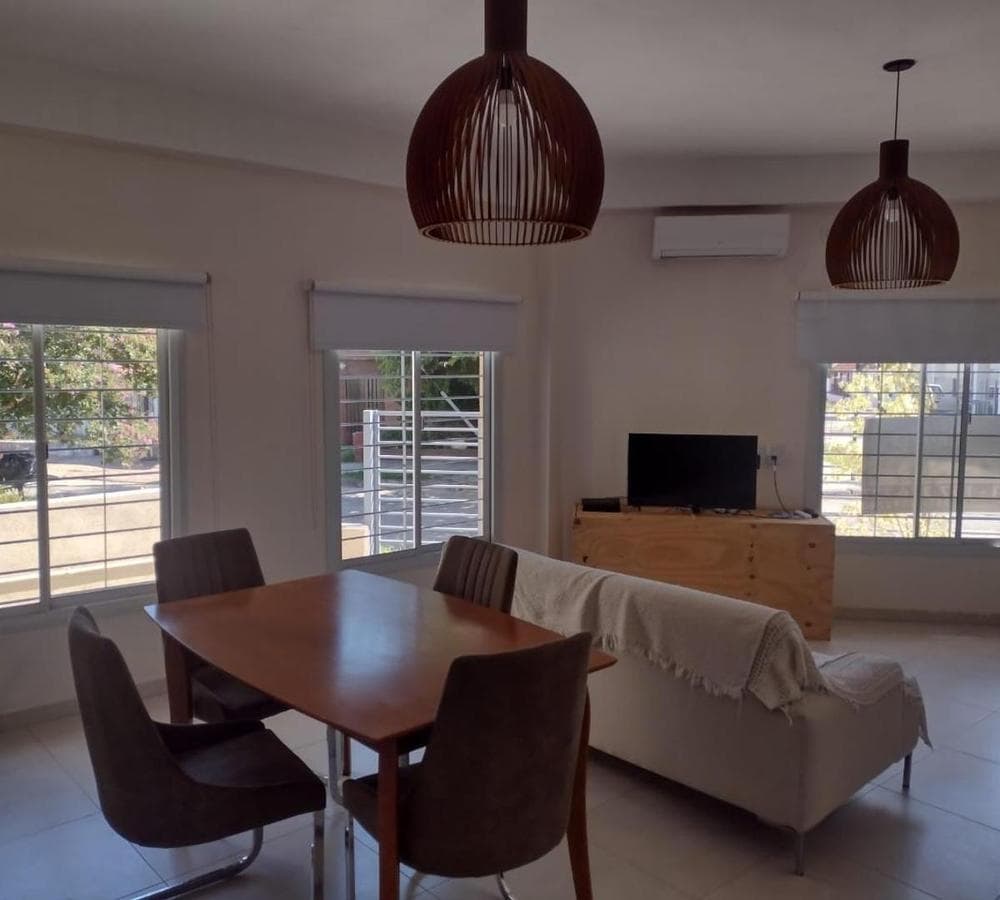 HOUSE FOR RENT IN THE ESCOBAR NEIGHBORHOOD, 2 BEDROOMS, CORDOBA