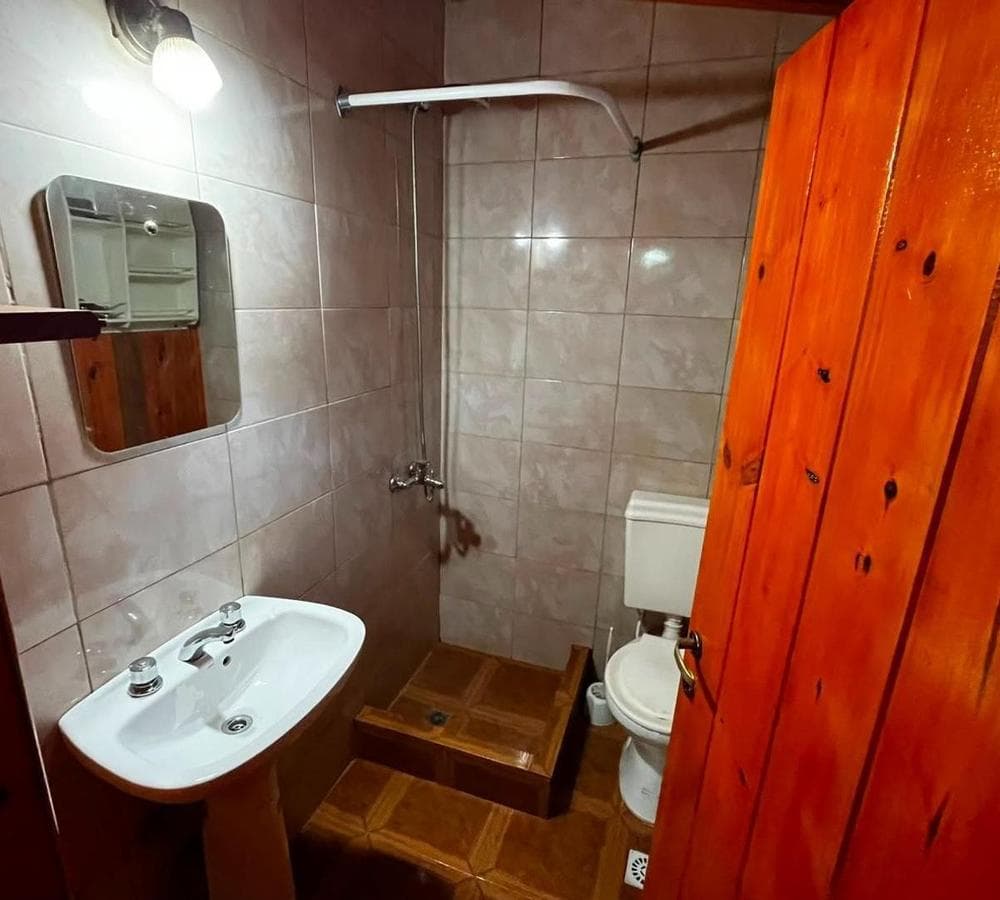 Cabin for Rent | Cat-Friendly and Includes Amenities
