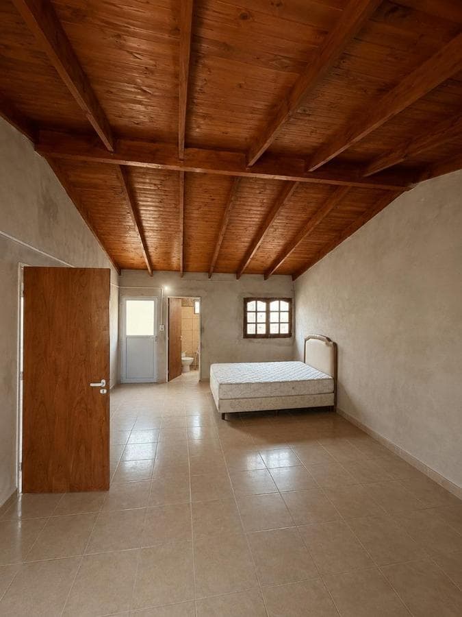 HOUSE FOR SALE IN BERROTARÁN