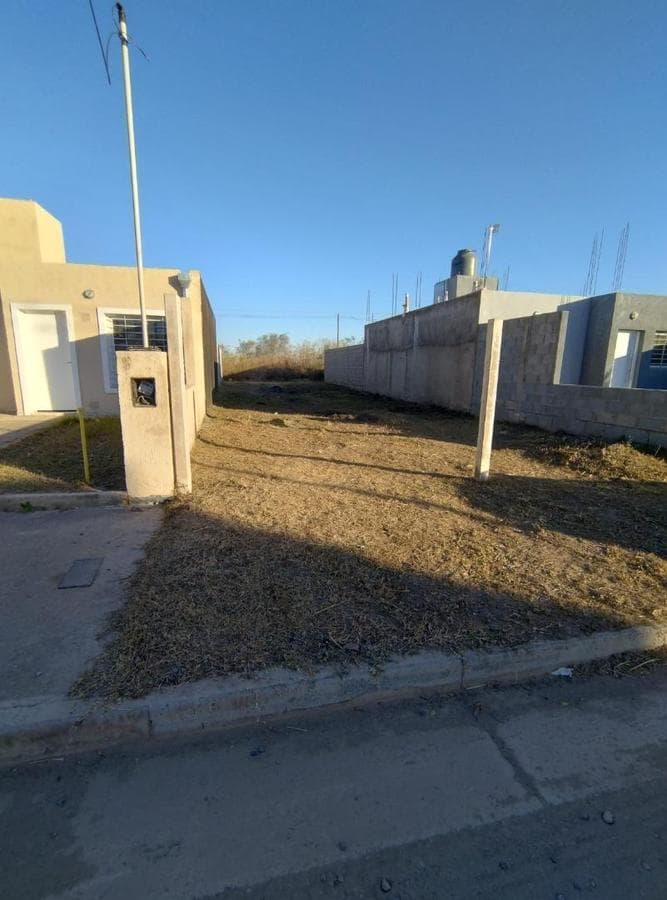 FINANCING AVAILABLE! Arguello Norte: Lot for Sale, 175 M2