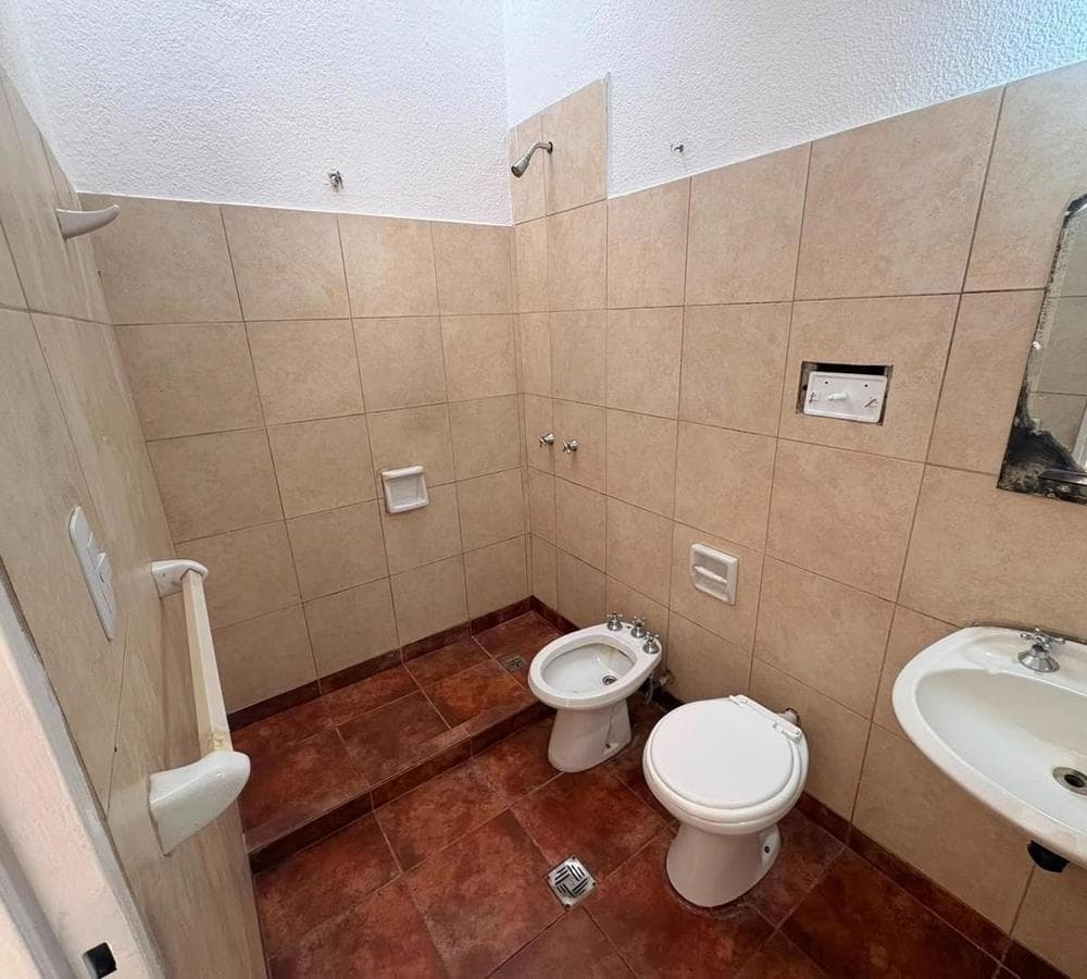 2-Bedroom House for Sale in the Cerveceros Neighborhood