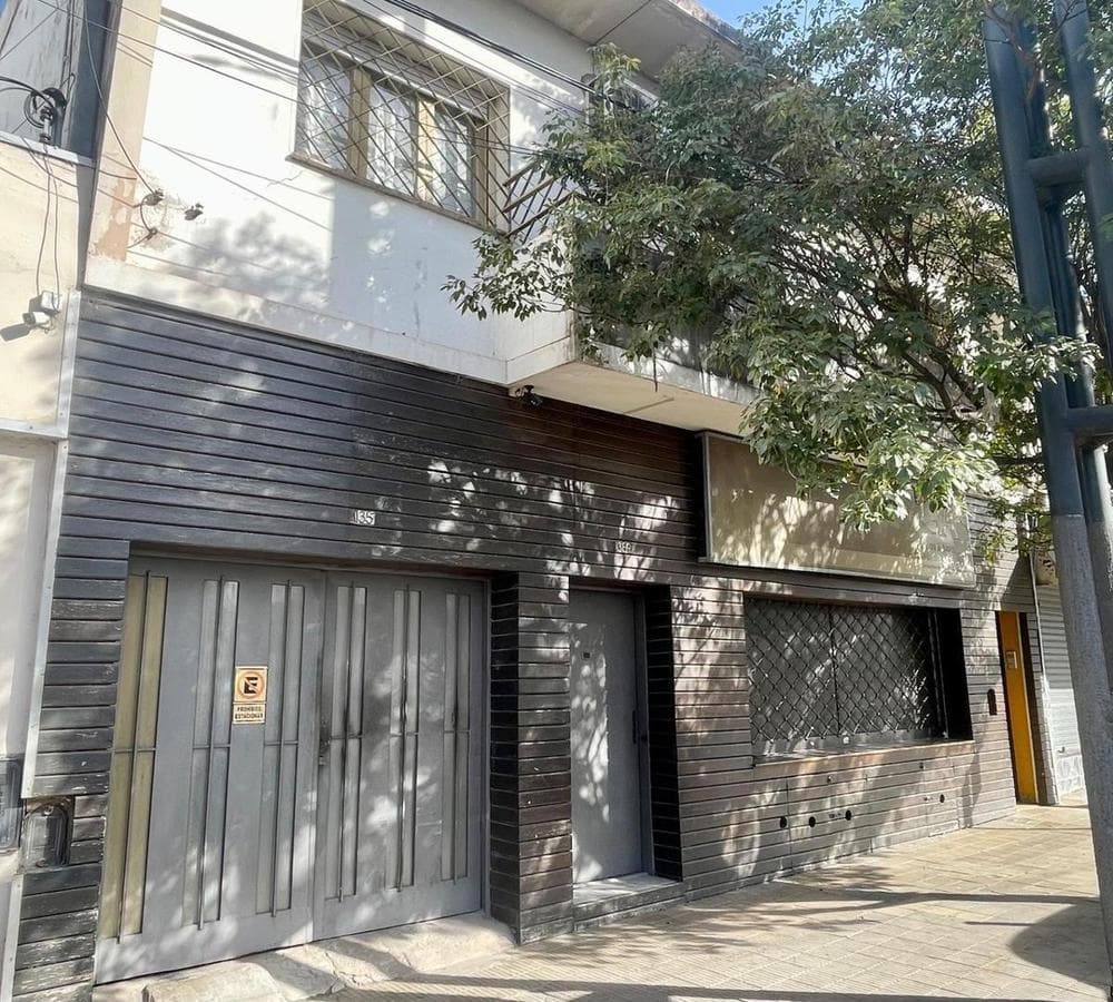COMPLEX FOR SALE ON AV. PATRIA | EXCELLENT RENTAL INCOME