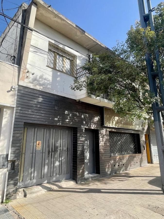 COMPLEX FOR SALE ON AV. PATRIA | EXCELLENT RENTAL INCOME