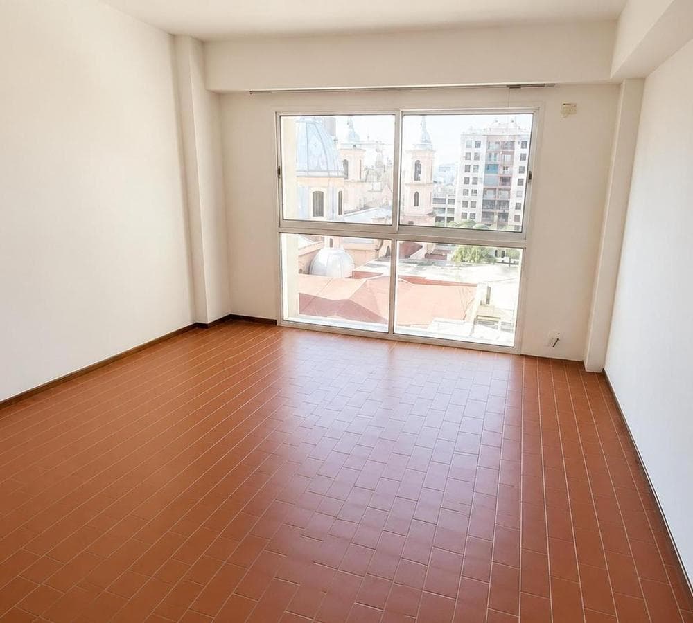 ONE-ROOM OFFICE PLUS GARAGE FOR SALE AT BELGRANO 49