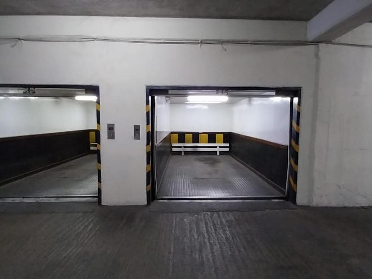 GARAGE FOR RENT AT BELGRANO 33