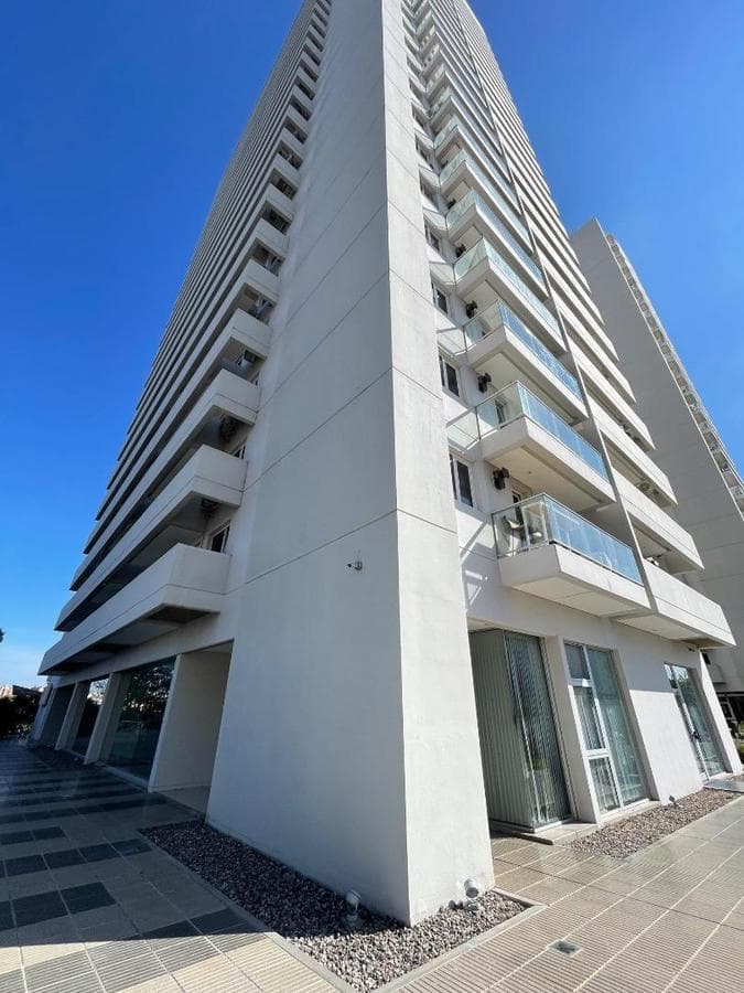2-BEDROOM APARTMENT WITH GARAGE IN GENERAL PAZ