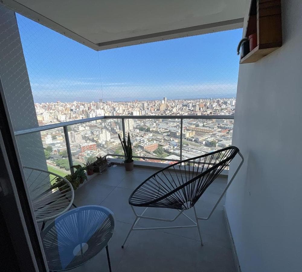 2-BEDROOM APARTMENT WITH GARAGE IN GENERAL PAZ