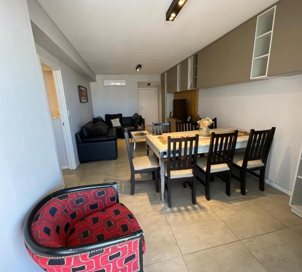 2-BEDROOM APARTMENT WITH GARAGE IN GENERAL PAZ
