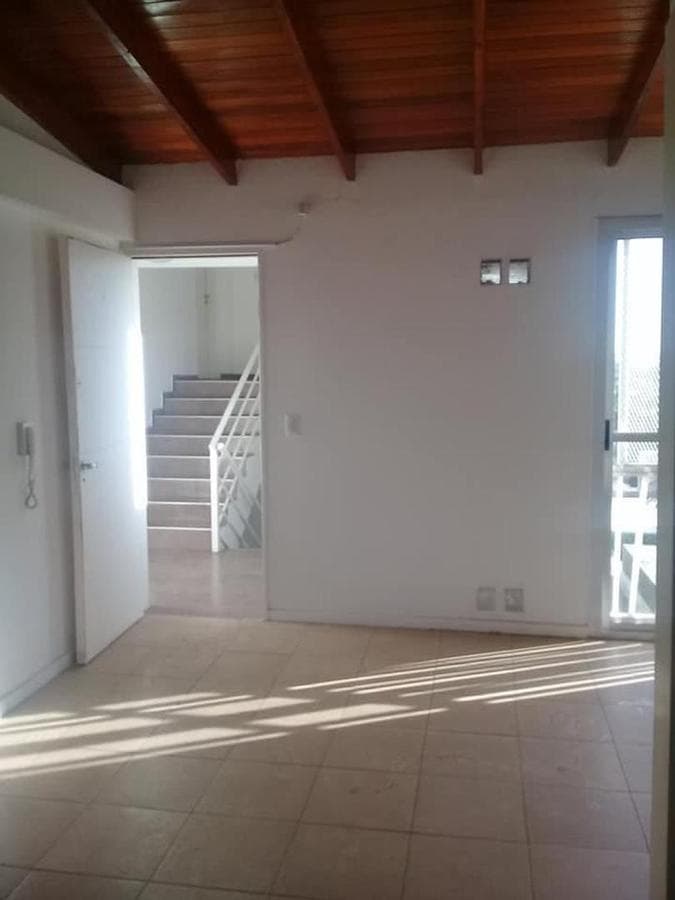 One-bedroom apartment with a balcony, just a few meters from Av. Colón