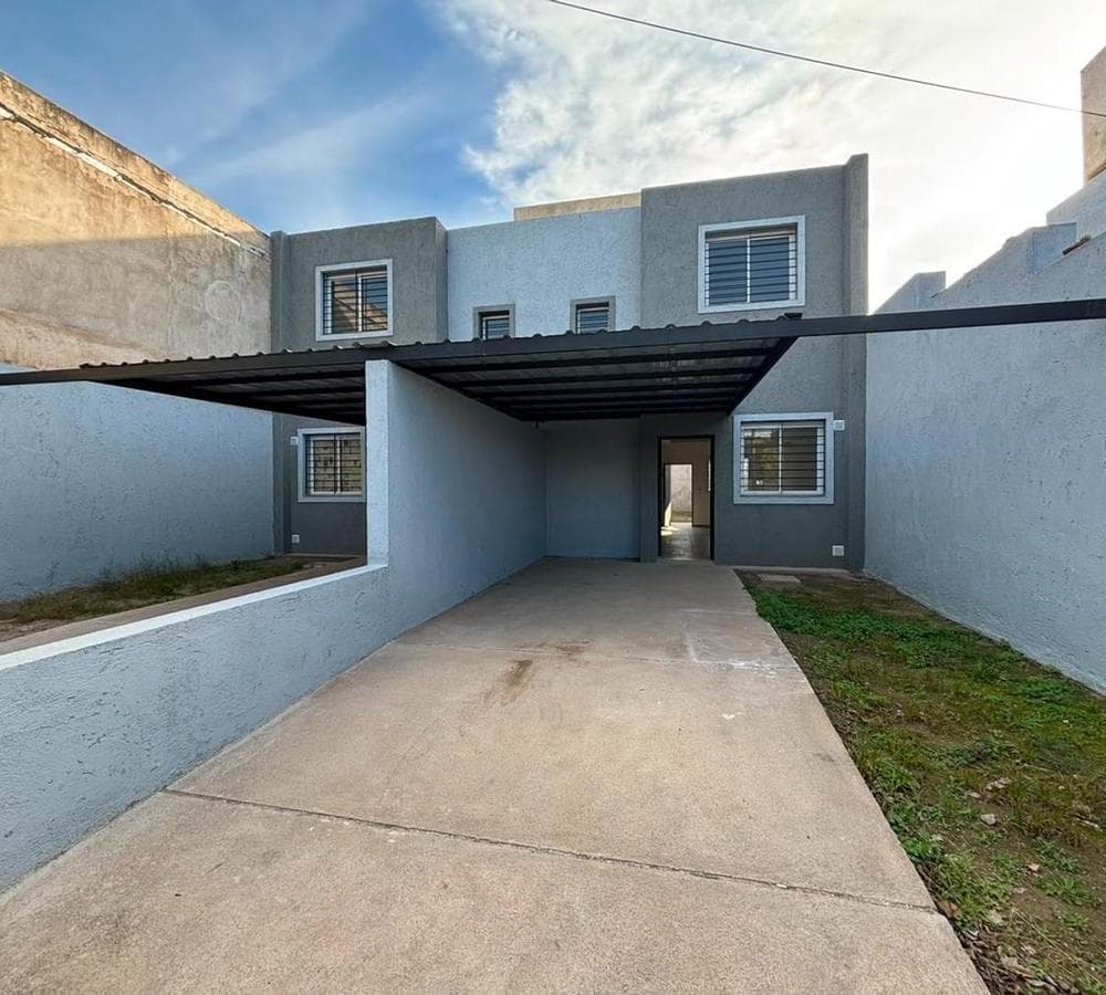 BRAND-NEW 2-BEDROOM DUPLEX FOR SALE IN THE LOS NARANJOS NEIGHBORHOOD