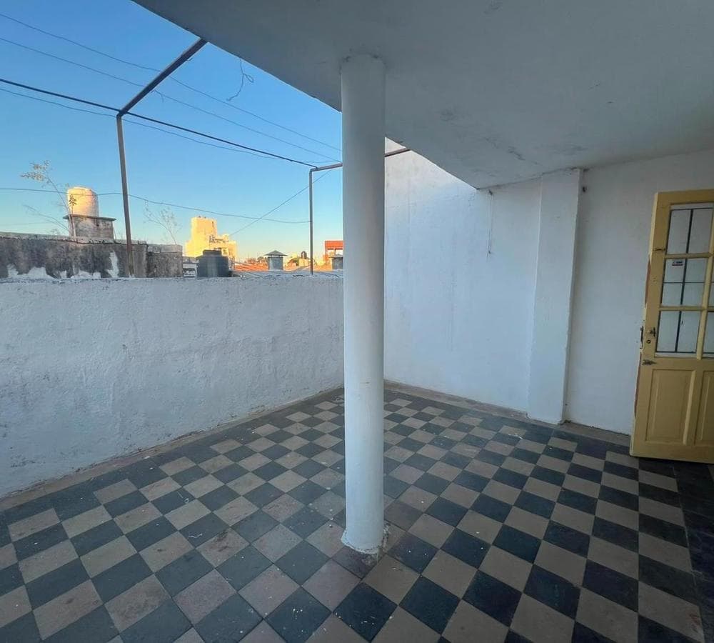 2-BEDROOM HOUSE FOR RENT - SAN MARTIN NEIGHBORHOOD
