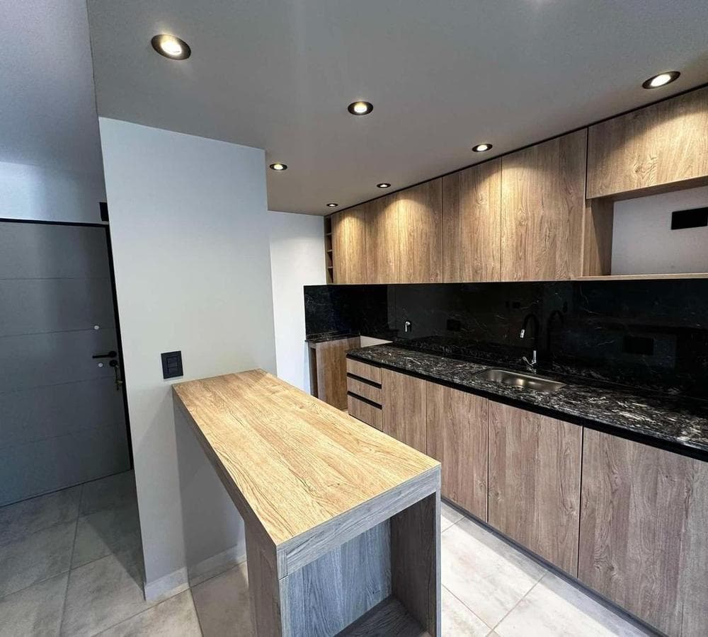 BRAND-NEW, HIGH-END 1-BEDROOM APARTMENT IN THE ALTO ALBERDI NEIGHBORHOOD