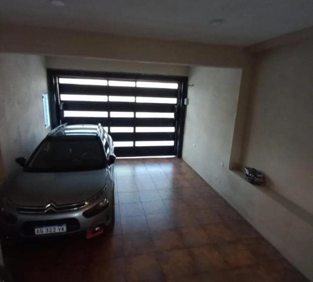 HOUSE IN THE AMPPARE NEIGHBORHOOD - ELIGIBLE FOR A BANCO NACIÓN LOAN