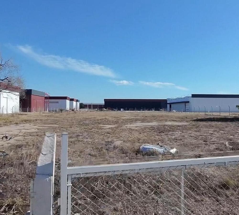 LAND FOR RENT, POLO 52, FENCED